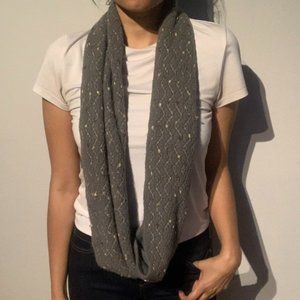 Gray Cowl Scarf OS
